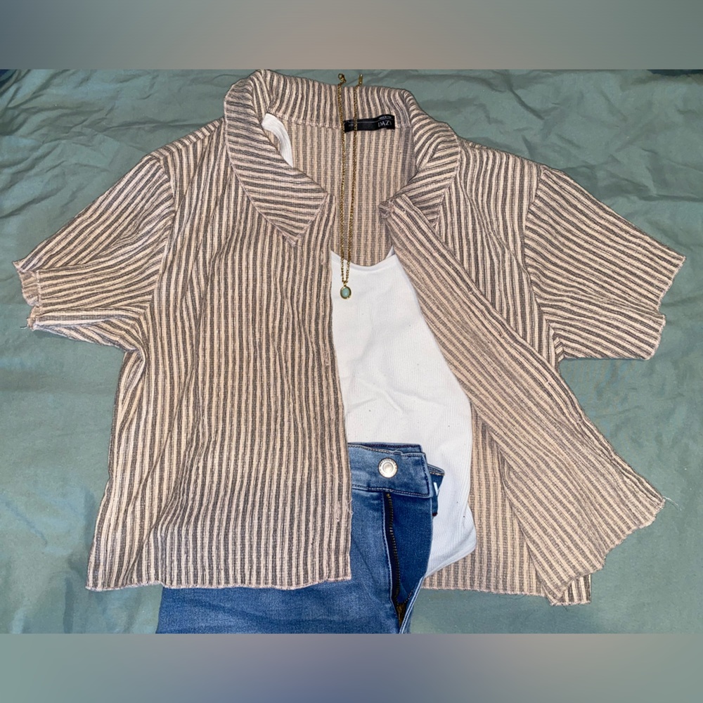 Striped Cropped Button-Up Collared Short Sleeve Women’s Top